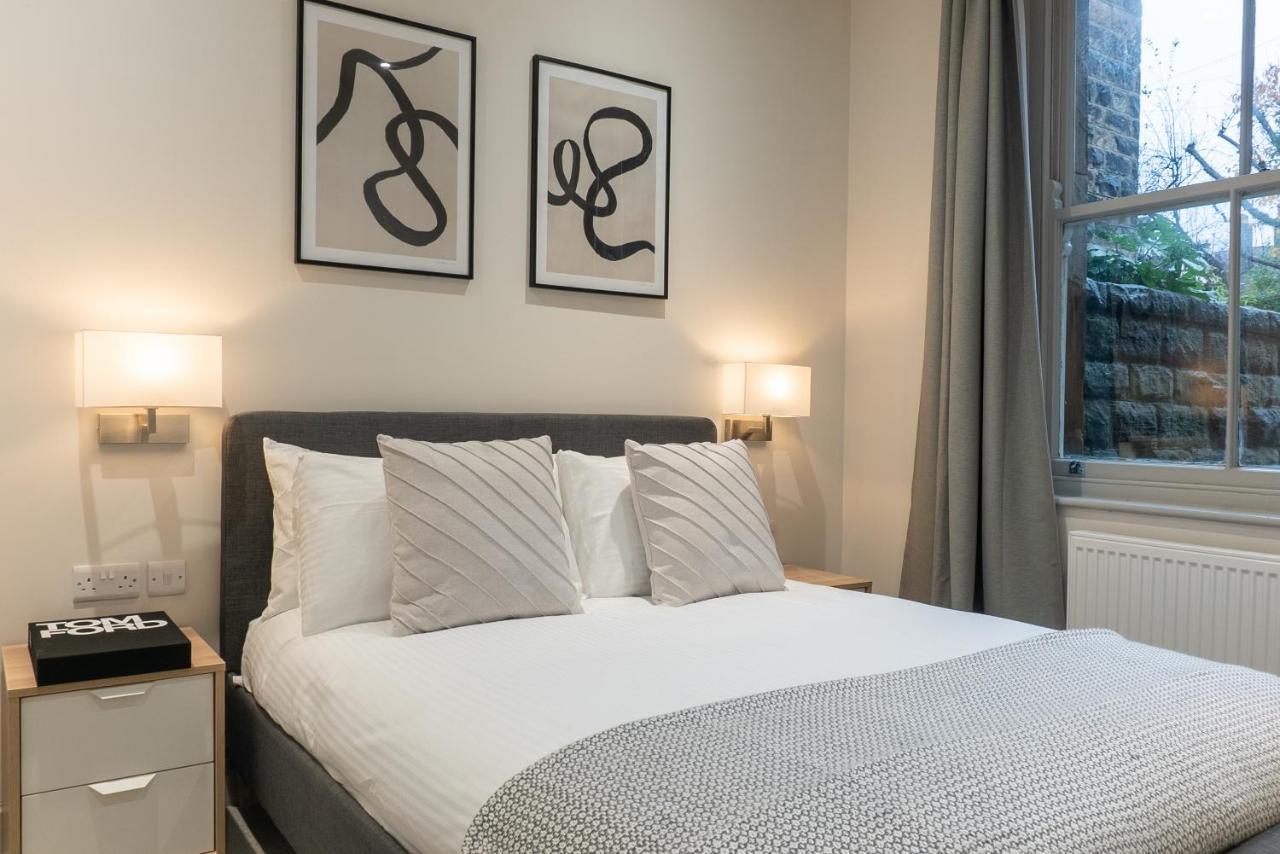 Spring Mount Huge Luxury Full Apartment- Harrogate Centre-Two Extremely Comfy Kingsize Bedrooms-Fully Equipped Modern Kitchen-Cosy Living Room With Huge Tv Esterno foto